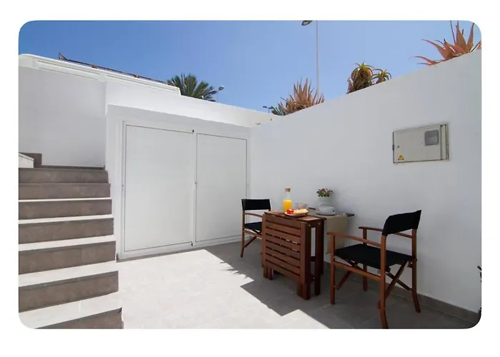 Charming 5 Min Walking From Lejlighed