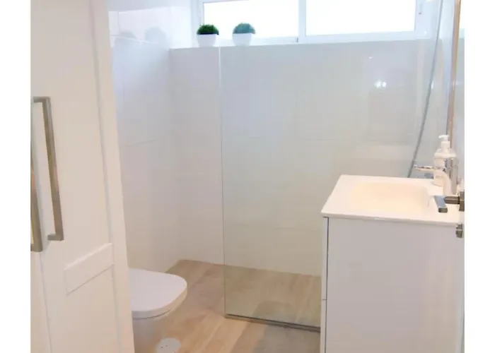 Charming 5 Min Walking From *